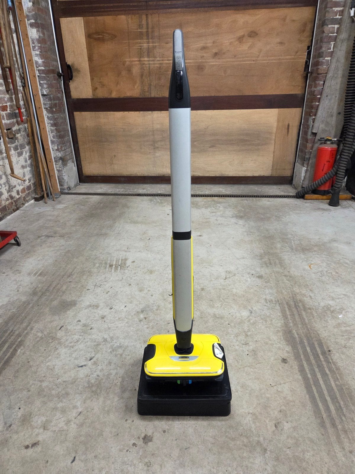 Kärcher FC 7 Cordless Vloerreiniger - Zo goed als nieuw, Ophalen, Kärcher, Zo goed als nieuw, Draadloos