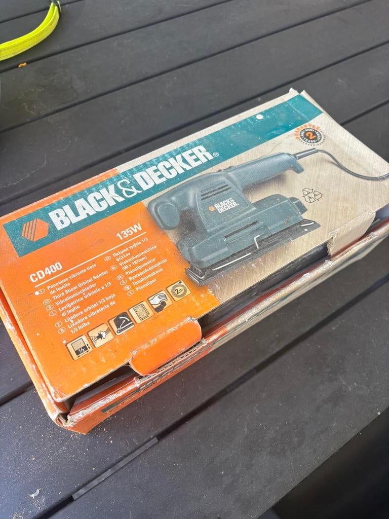 Black & Decker schuurmachine, Ophalen of Verzenden, Gebruikt, Minder dan 600 watt, Vlakschuurmachine