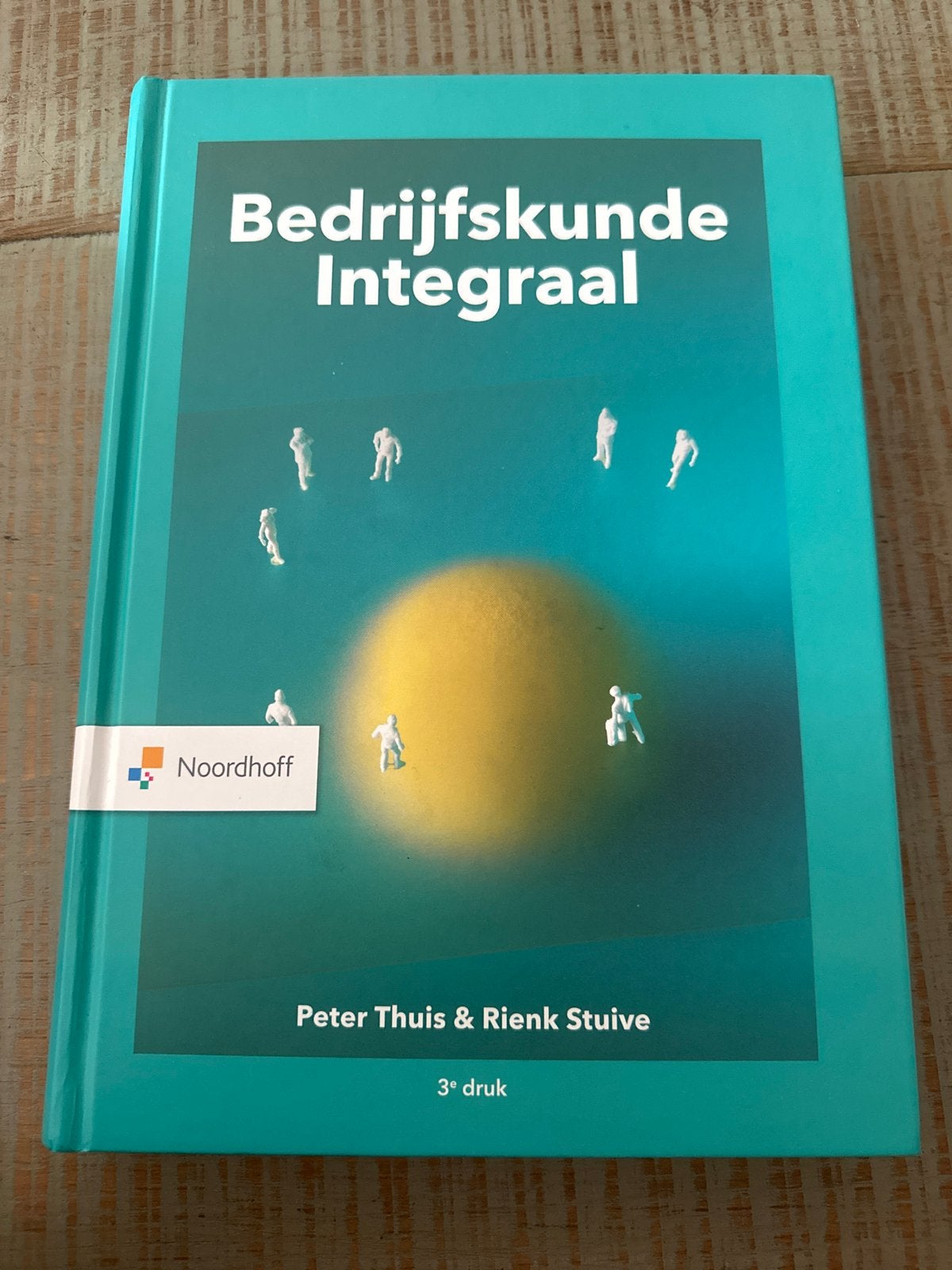 Bedrijfskunde Integraal - Peter Thuis & Rienk Stuive, Ophalen of Verzenden, Gamma, Zo goed als nieuw, HBO