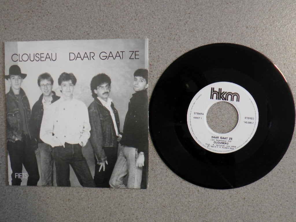 Clouseau - Daar gaat ze VINYL SINGLE, Fotohoes, Ophalen of Verzenden, Zo goed als nieuw, Pop