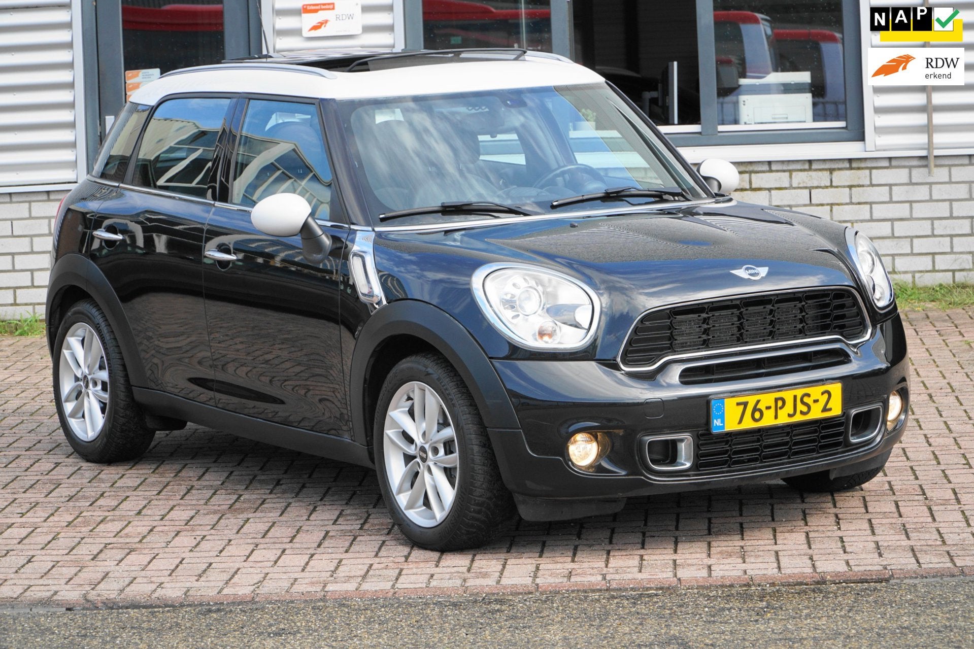 Mini Countryman 1.6 Cooper S Chili 1STE EIGENAAR, Gebruikt, Zwart, Zwart, Bedrijf