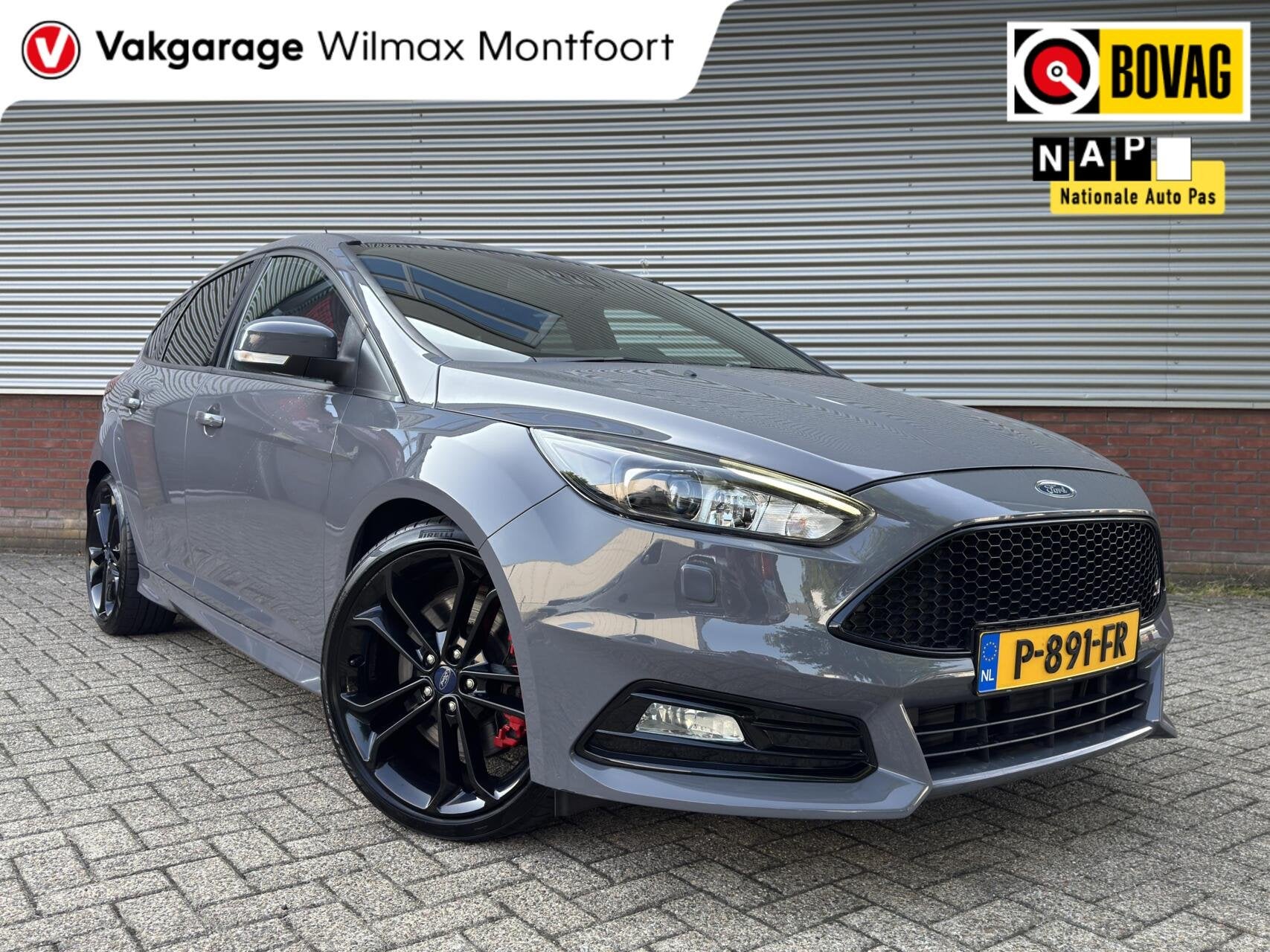 Ford Focus 2.0 ST|Keyless|Camera|Sony|Winterpack|Stealth Gre, Auto's, 15 km/l, Gebruikt, Euro 6, 4 cilinders