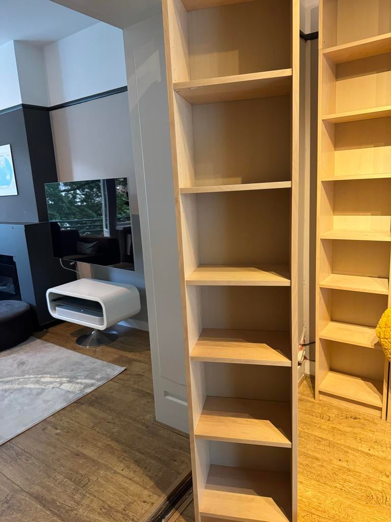 Twee Boekenkasten Berkenfineer, Ophalen, Met plank(en), Minder dan 50 cm, Gebruikt