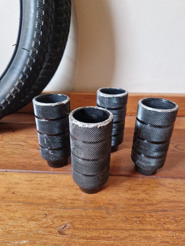 4 pegs/stuntpedalen BMX volwassenen, Fietsen en Brommers, Fietsen | Crossfietsen en BMX, Edge, Staal, Velgrem, 20 tot 24 inch