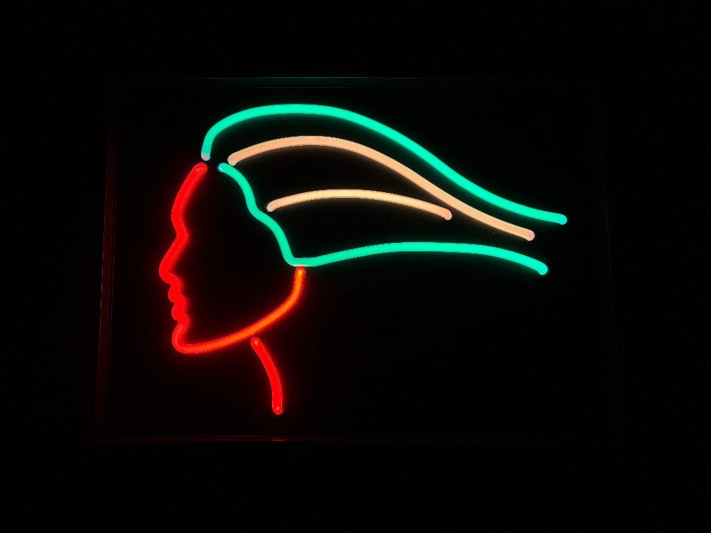 Echte neon reclame Vrouwenprofiel, Ophalen of Verzenden, Zo goed als nieuw, Lichtbak of (neon) lamp