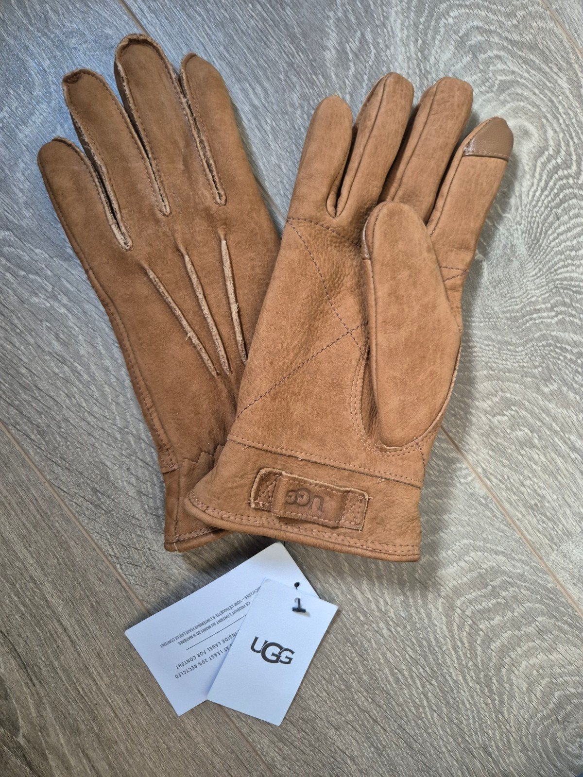 Ugg 3M Leather Point handschoenen maat M., Maat 38/40 (M), UGG, Nieuw, Ophalen of Verzenden