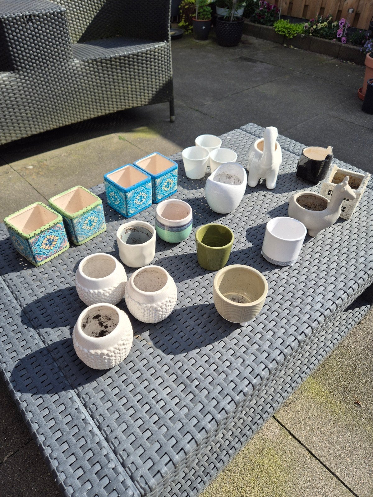 Veel kleine bloempotjes, Tuin en Terras, Bloempotten, Ophalen, Rond, Aardewerk, Minder dan 40 cm