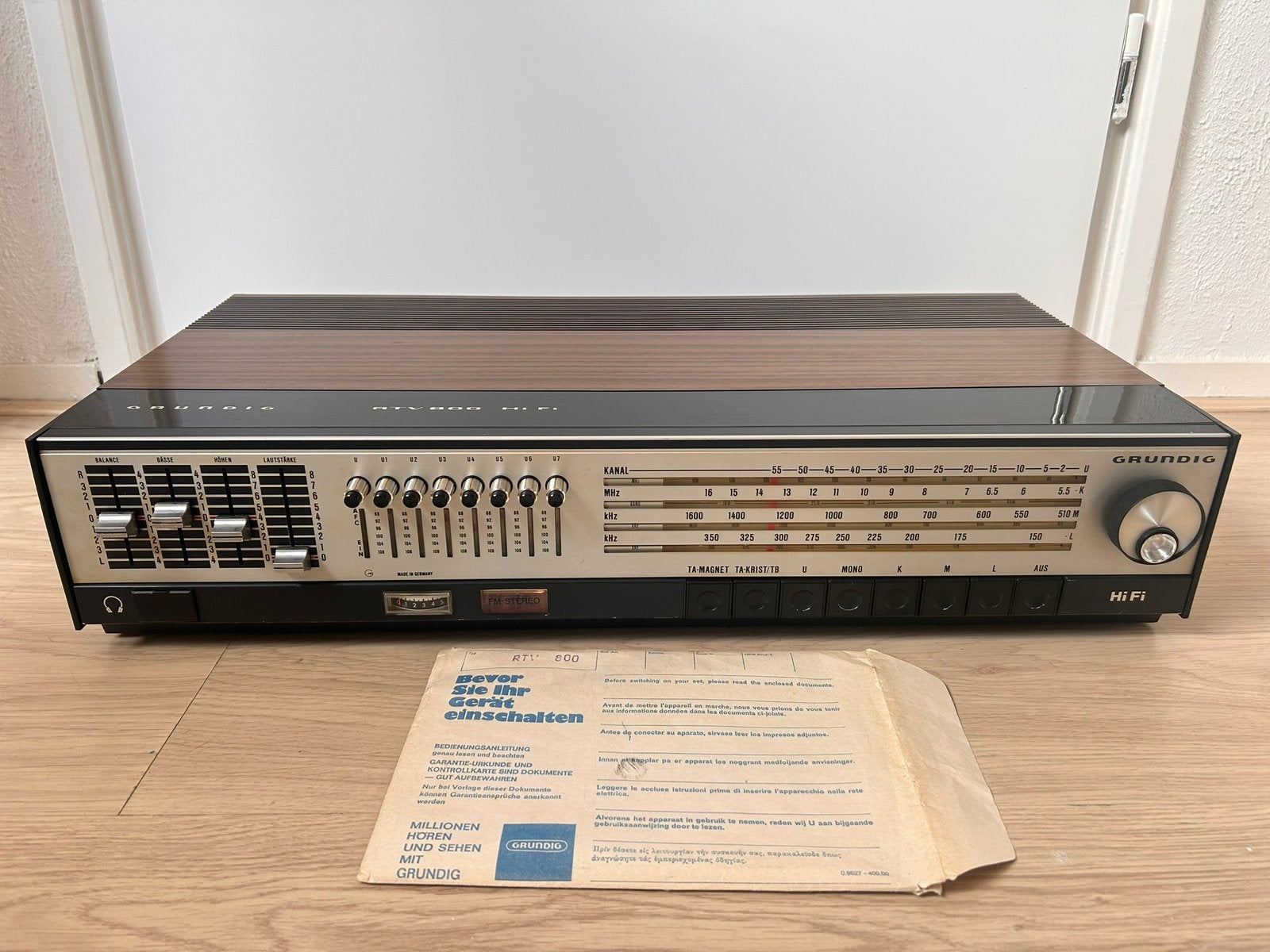 Grundig RTV 800 HiFi – Geserviced – Originele papieren, Zo goed als nieuw, Ophalen, Overige merken, Minder dan 60 watt