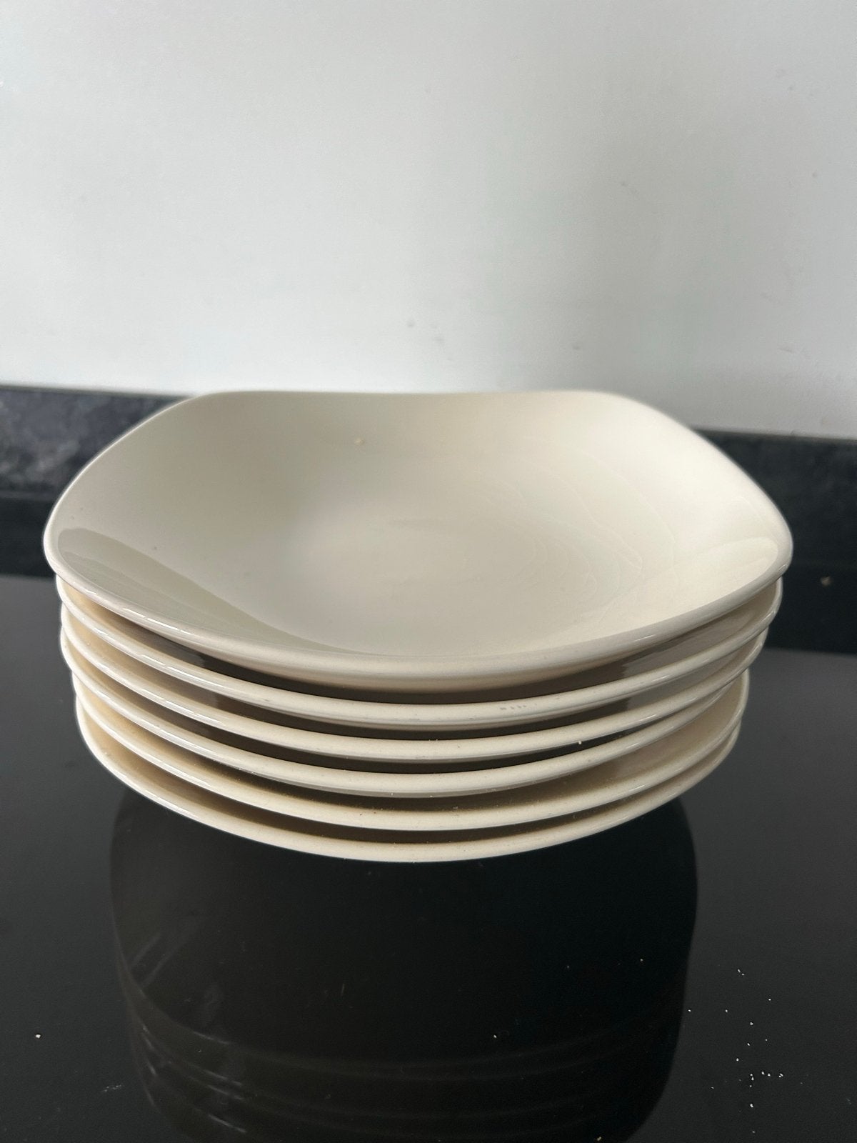 Set van 6 LO-F-T Fine Earthenware soepborden, Overige merken, Ophalen of Verzenden, Zo goed als nieuw, Bord(en)