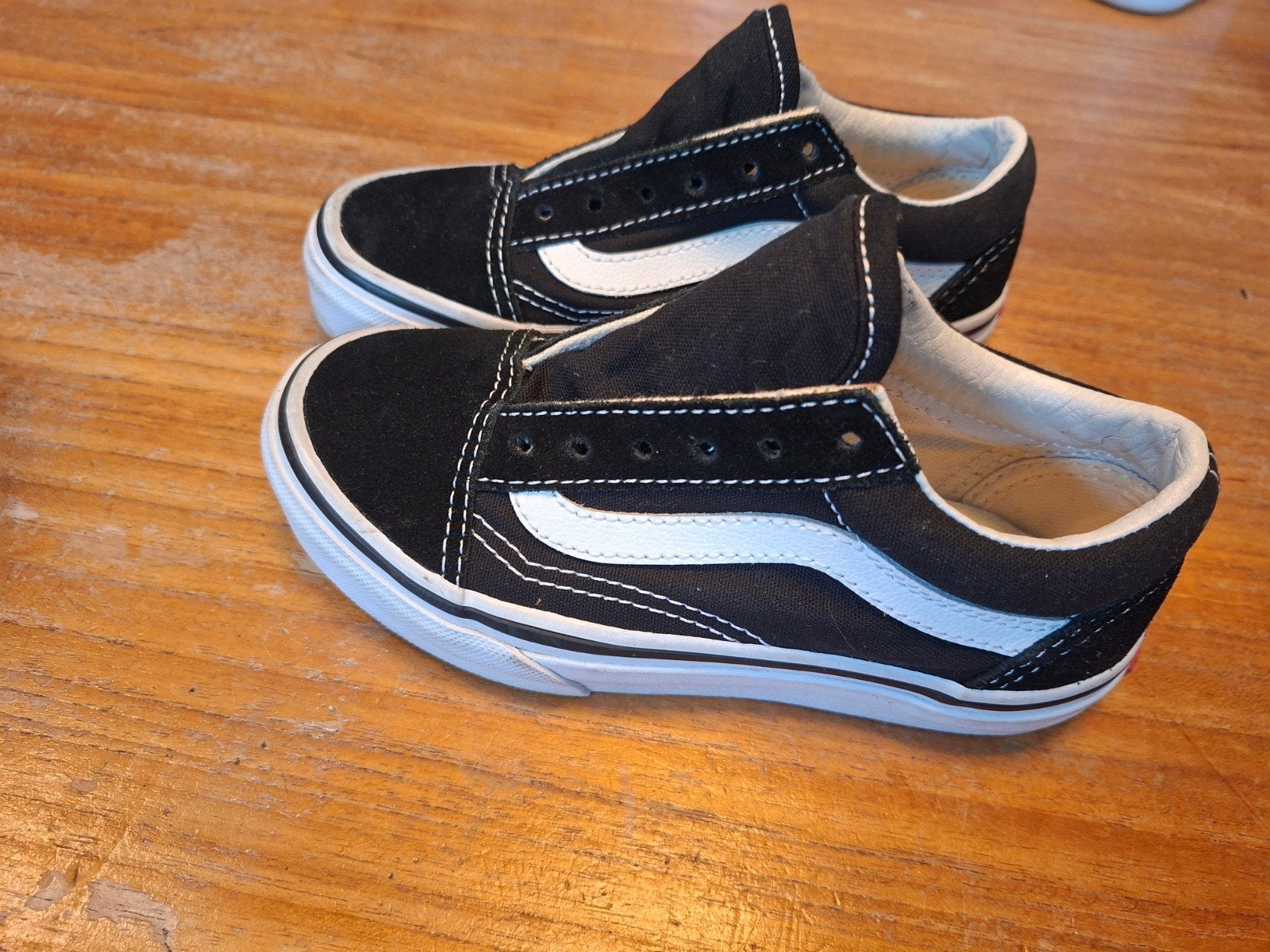 Vans maat 28, Ophalen of Verzenden, Zo goed als nieuw, Jongetje of Meisje, Schoentjes