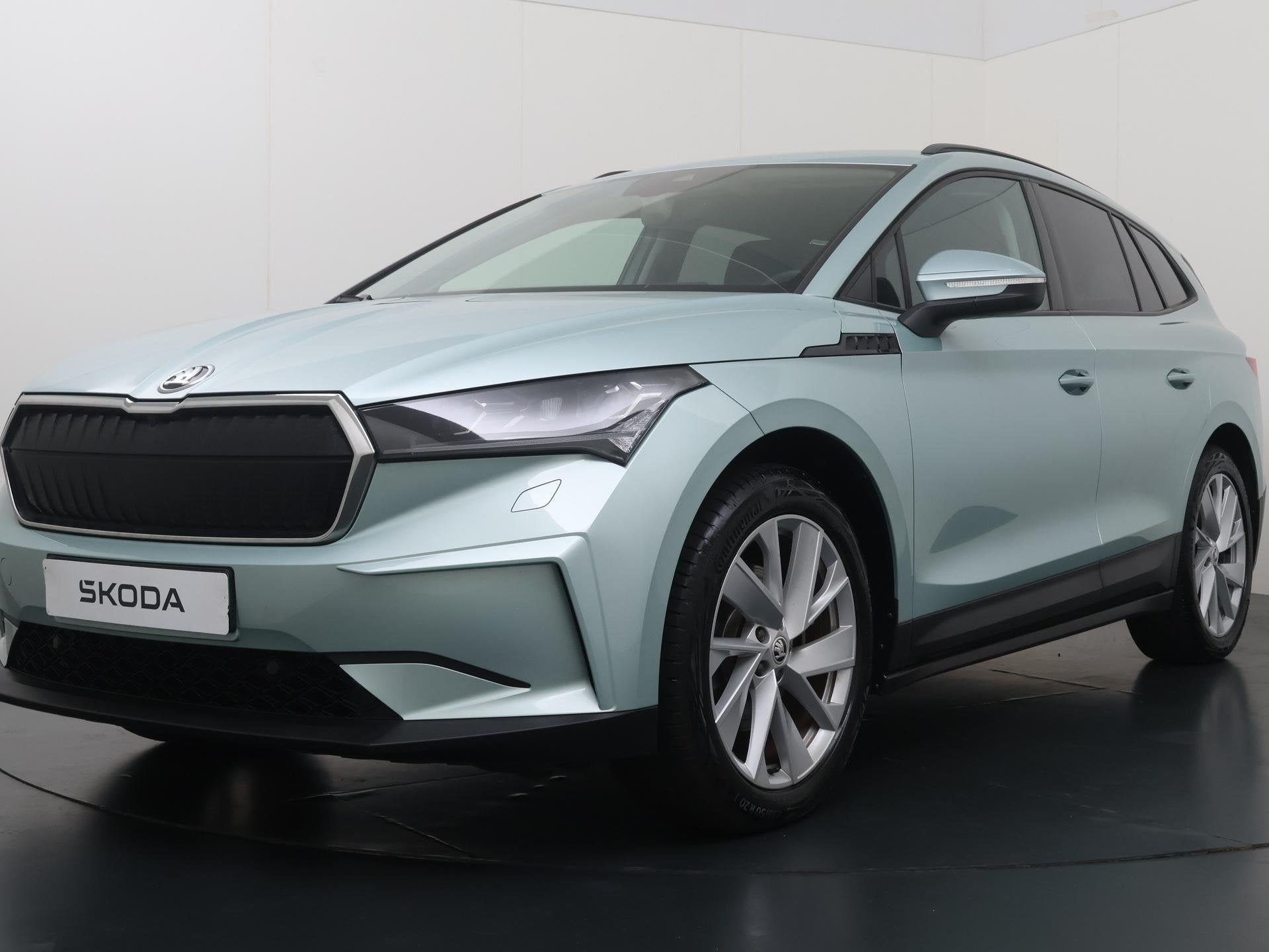 Skoda Enyaq iV 60 | 180 PK | SoH 90% | Cruise control | Clim, Achterwielaandrijving, Gebruikt, Leder en Stof, Origineel Nederlands