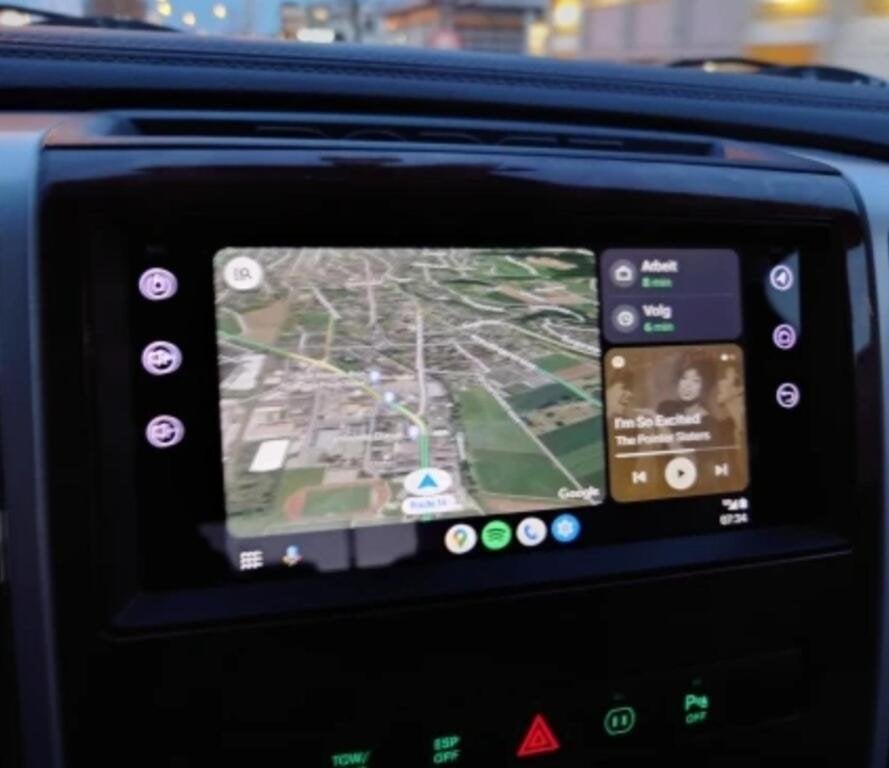 Jeep Chevrolet Chrysler | 2005 - 2015 | Autoradio, Auto diversen, Nieuw, Ophalen of Verzenden