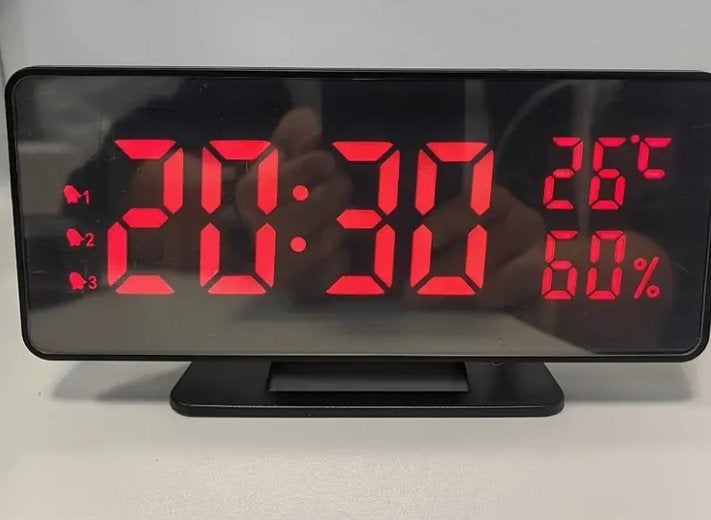 Wekker met Temperatuur- en Vochtigheids/spiegelweergave, Verzenden, Nieuw