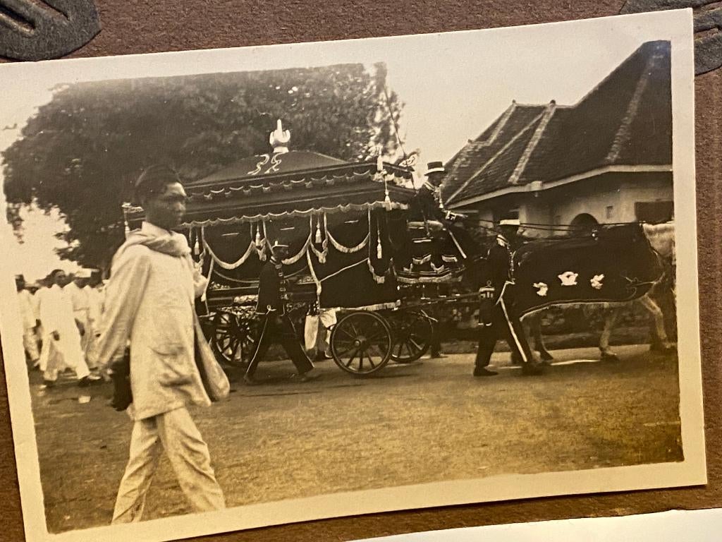 Fotoalbum uit Nederlands Indië  Soerabaja 1920 /1930, Gebruikt, Foto, Ophalen of Verzenden, Voor 1940