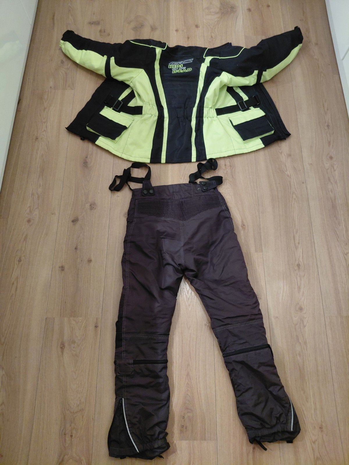 Kinder motorpak GC, Motoren, Ophalen, Tweedehands, Combipak