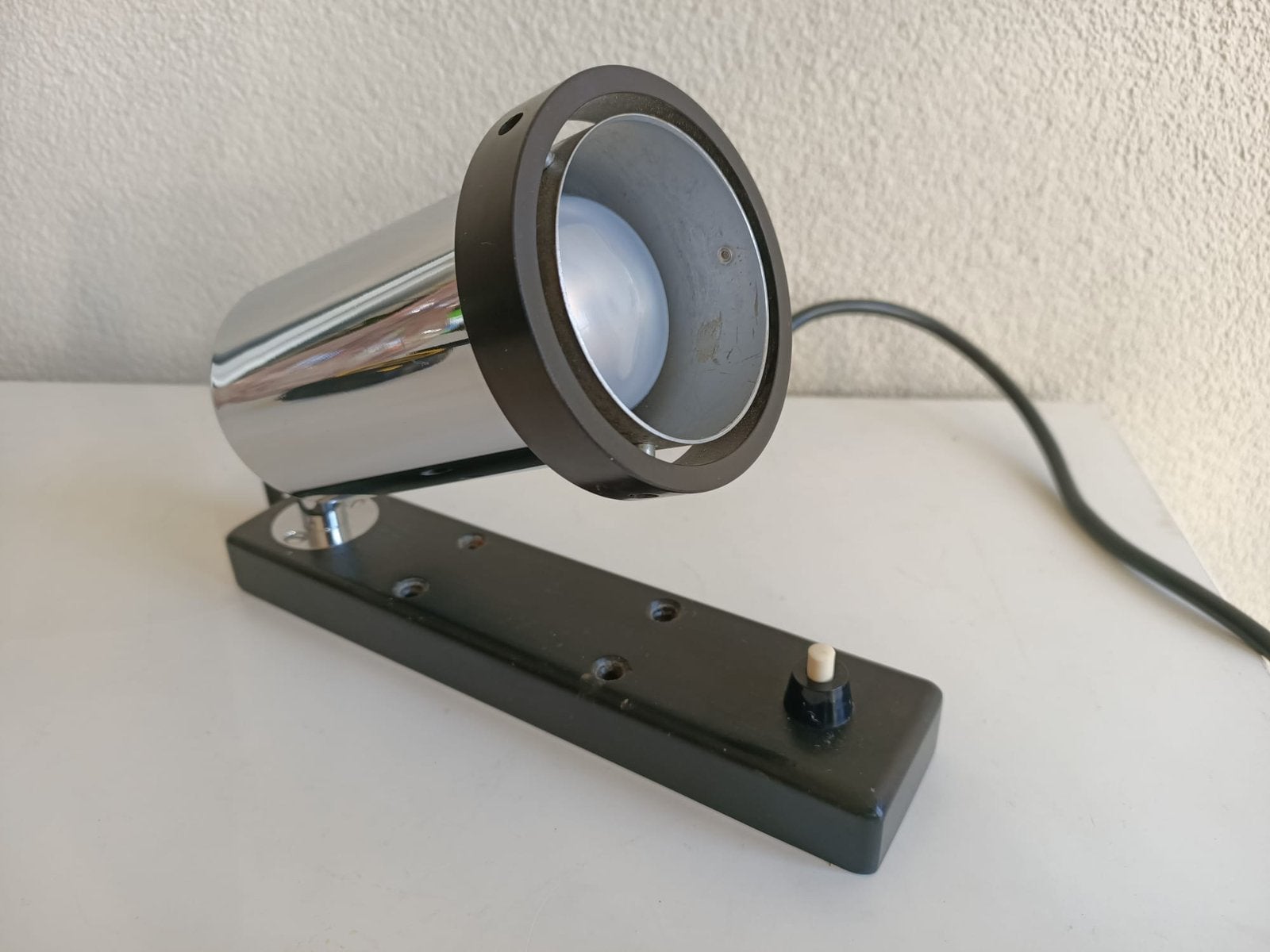 Vintage verstelbare chromen wandspot, Huis en Inrichting, Lampen | Spots, Met schakelaar, E14 (klein), Ophalen of Verzenden, Zo goed als nieuw