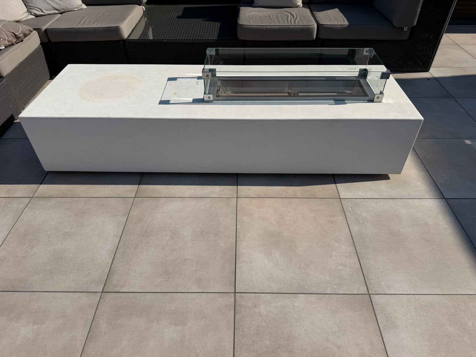 Luxe Buitenhaard / Vuurtafel Betonlook – 220 x 70 cm, Tuin en Terras, Ophalen, Zo goed als nieuw