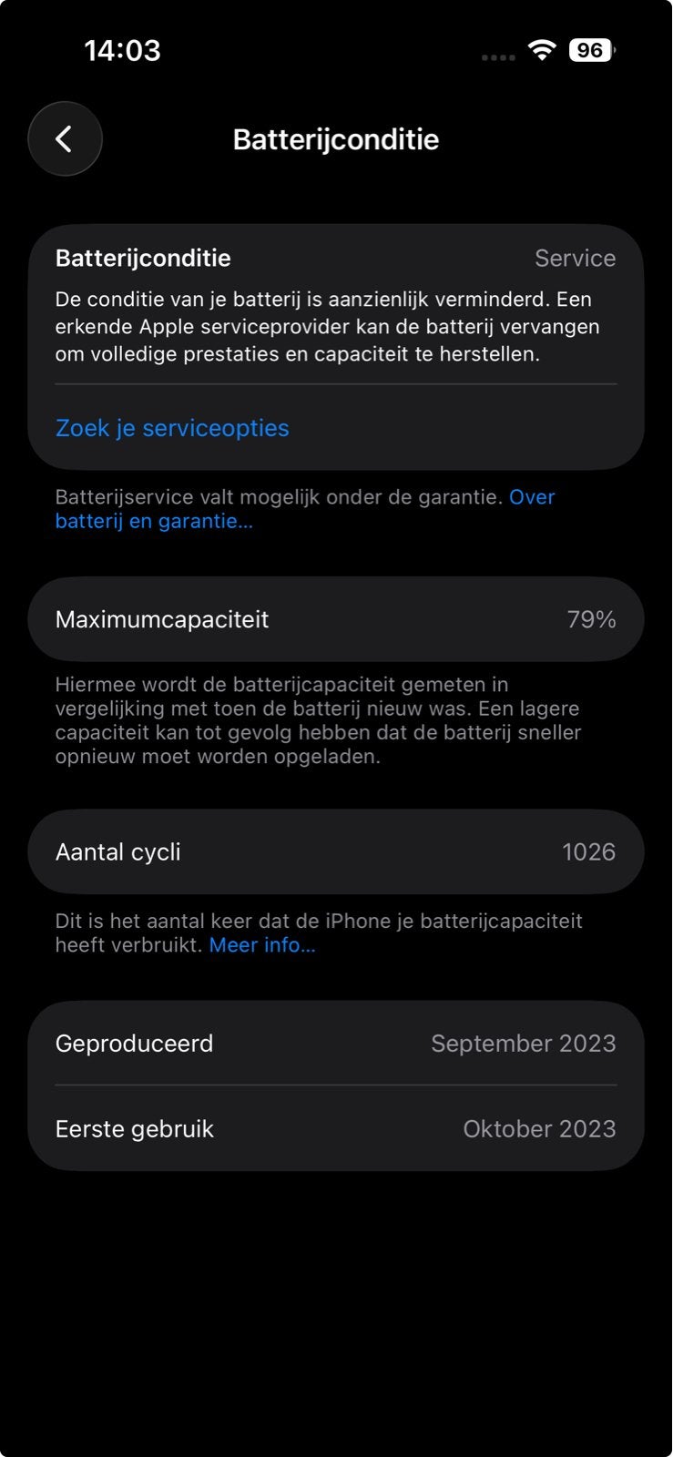 Foto 9 van Iphone 15 pro, zeer goede staat, batterij 79%
