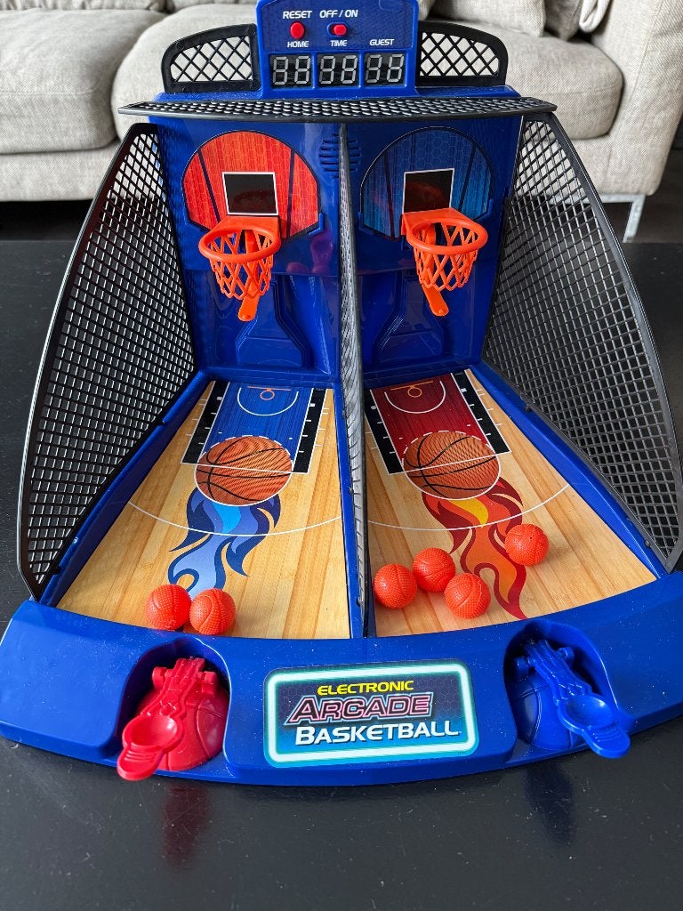 Elektronische arcade basketbal game, Ophalen, Zo goed als nieuw, Bal