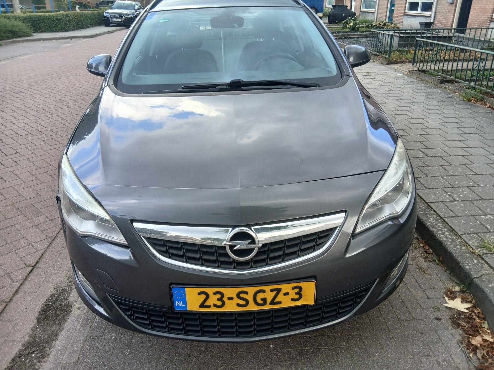 Opel Astra 1.4 74KW ST 2011 Grijs, Auto's, Voorwielaandrijving, 4 cilinders, 100 pk, Origineel Nederlands