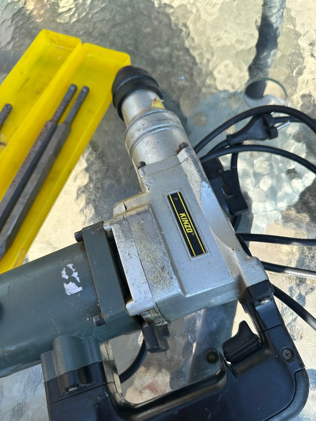 Kinzo Klopboormachine - Krachtig en Betrouwbaar, Doe-het-zelf en Verbouw, Boor- en/of Breekhamer, Ophalen of Verzenden, Klopboormechanisme