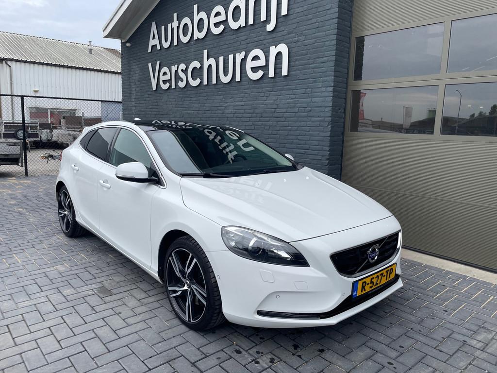 Volvo V40 2.5 T5 Summum uniek full option pano adaptieve cru, Euro 5, Gebruikt, Zwart, 700 kg