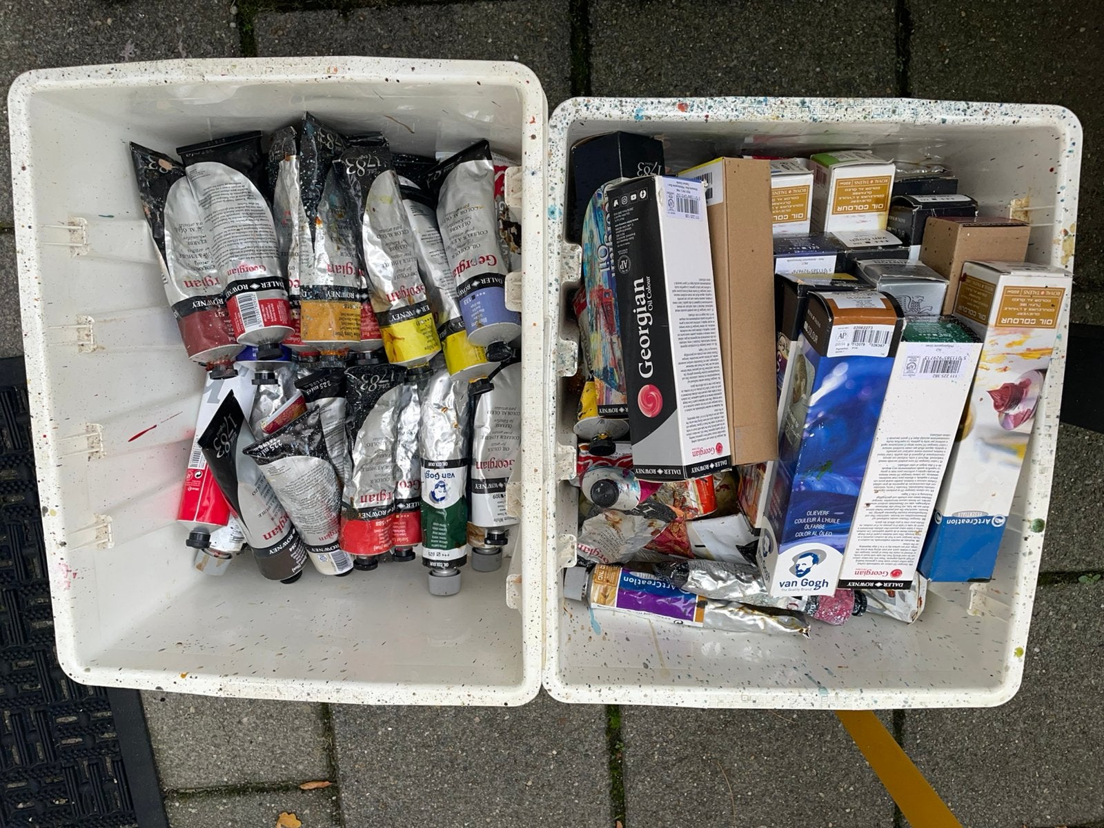 Grote partij grote tubes olieverf, Hobby en Vrije tijd, Ophalen, Gebruikt