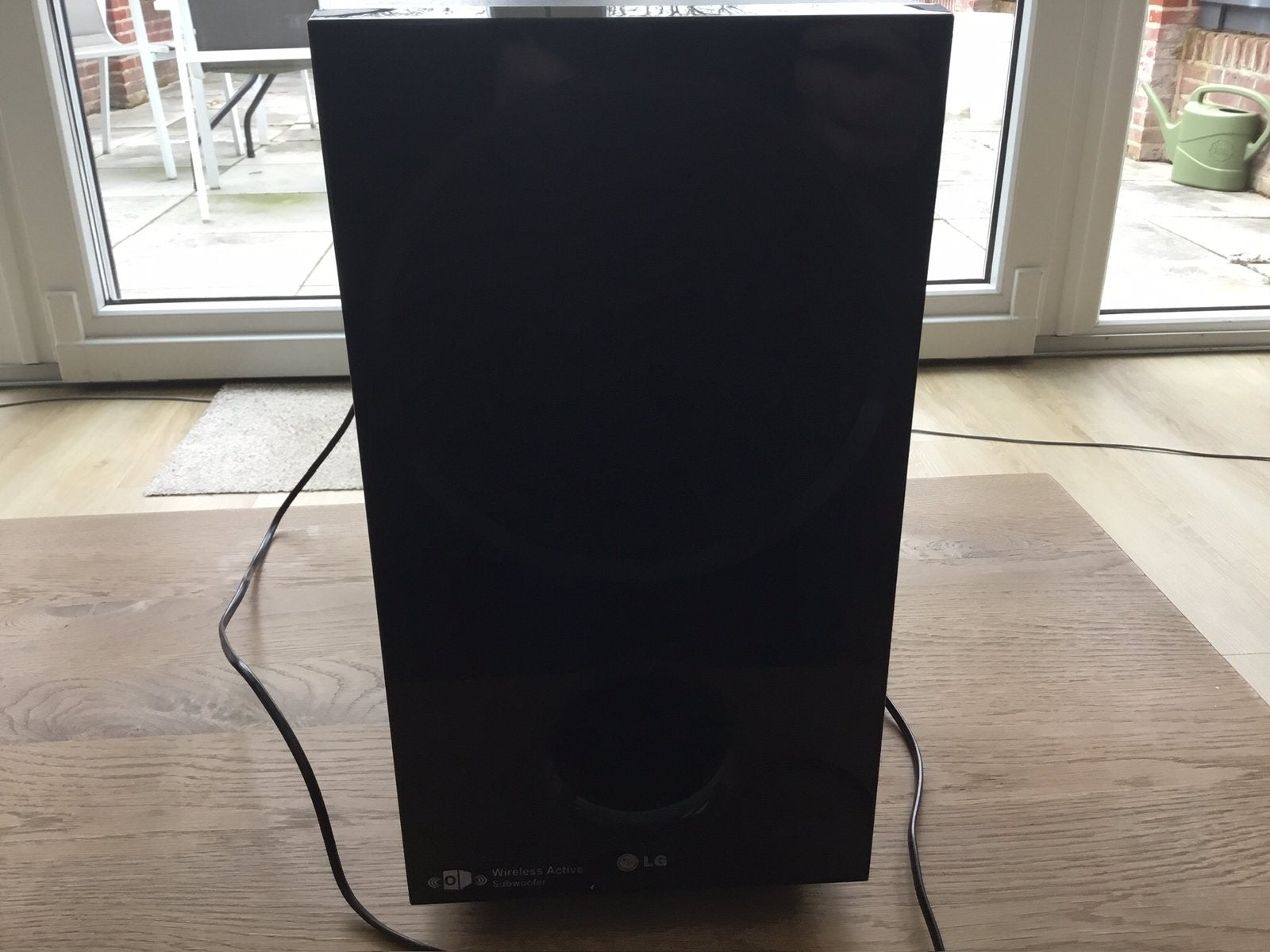 Speaker/box Woofer LG, Audio, Tv en Foto, Luidsprekers, Ophalen, Zo goed als nieuw, Subwoofer, Overige merken