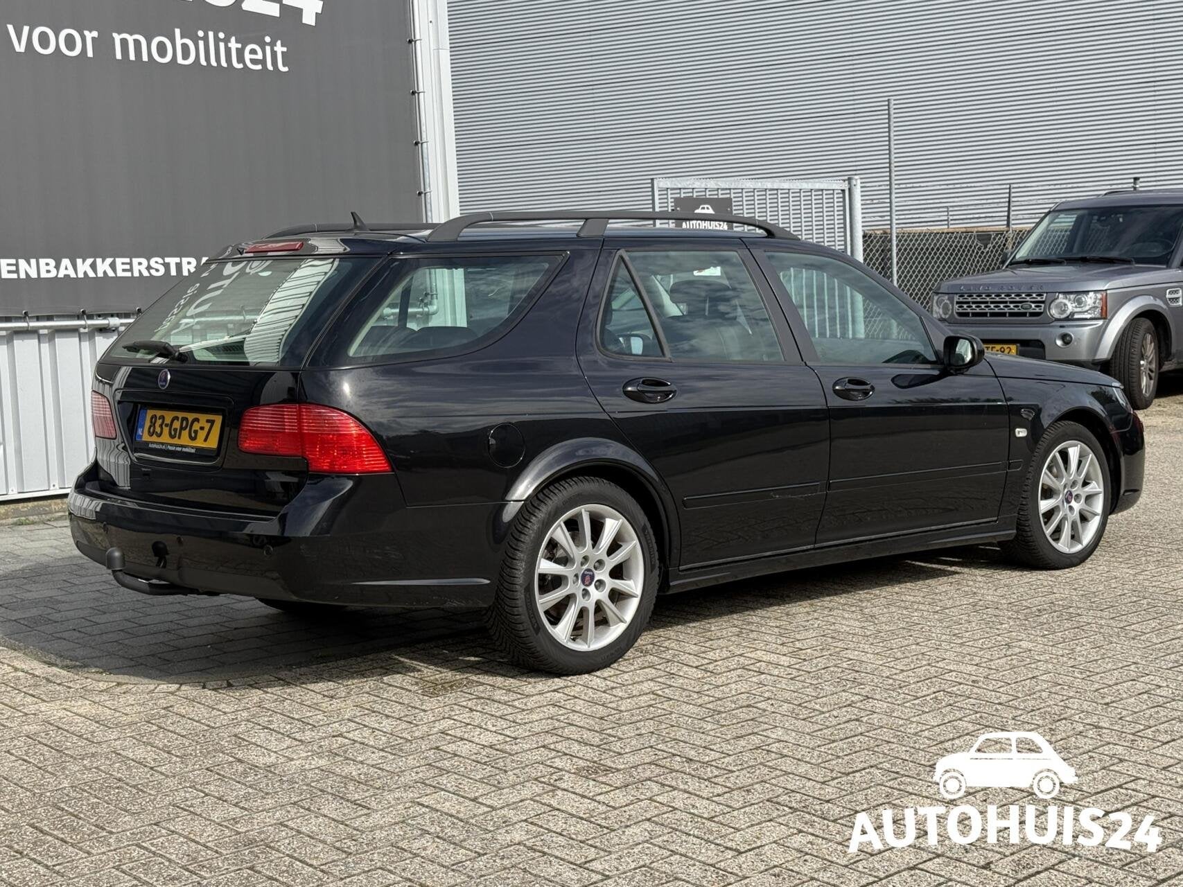 Saab 9-5 Estate 2.0t Vector Sport AUT LEDER XENON PDC TREKHA, Auto's, Dealer onderhouden, Zwart, 4 cilinders, Zwart