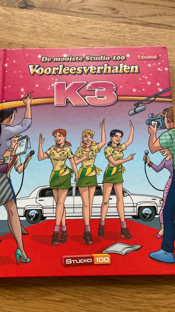K3 Voorleesverhalen - studio 100, Boeken, Ophalen of Verzenden, Gelezen, Fictie algemeen