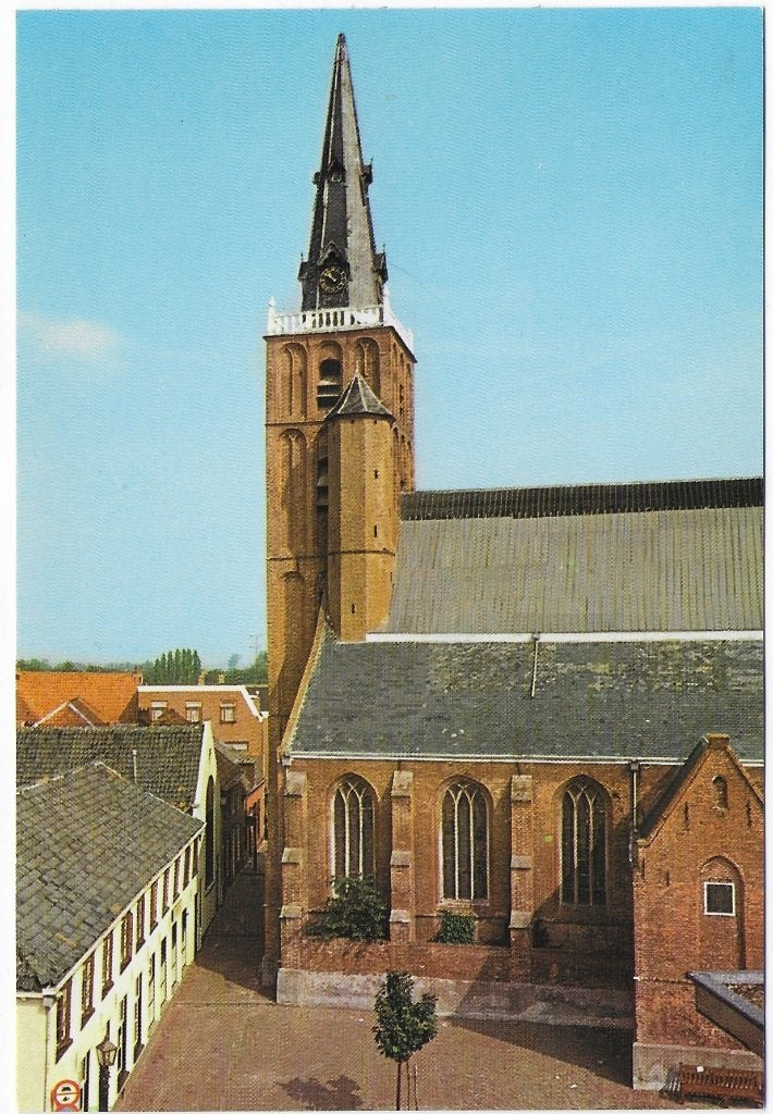 Montfoort Ned Herv Kerk Ongelopen Ansichtkaart ( B4584 ), Ophalen of Verzenden, 1980 tot heden, Gelopen