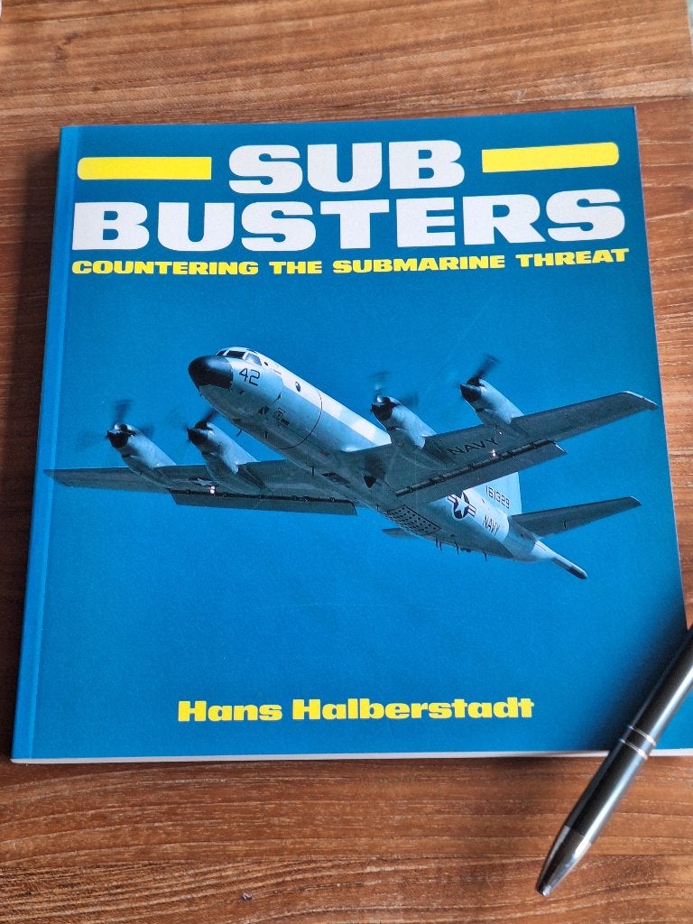 Sub Busters Countering Submarine Threat Halberstadt Osprey, Ophalen of Verzenden, Tweede Wereldoorlog, Zo goed als nieuw, Overige onderwerpen