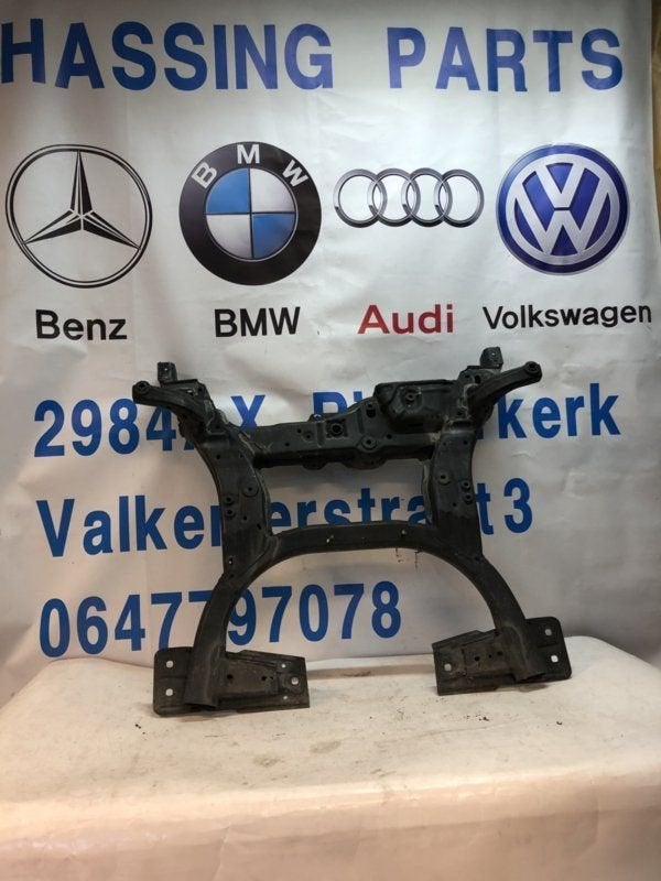 Mercedes GLA-A-CLA  Subframe, Gebruikt, -, -, Ophalen of Verzenden