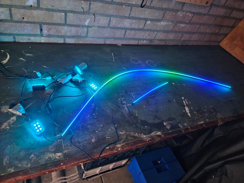 Ambient led kit Tesla model 3 led strip met voeten, Ophalen of Verzenden, Gebruikt