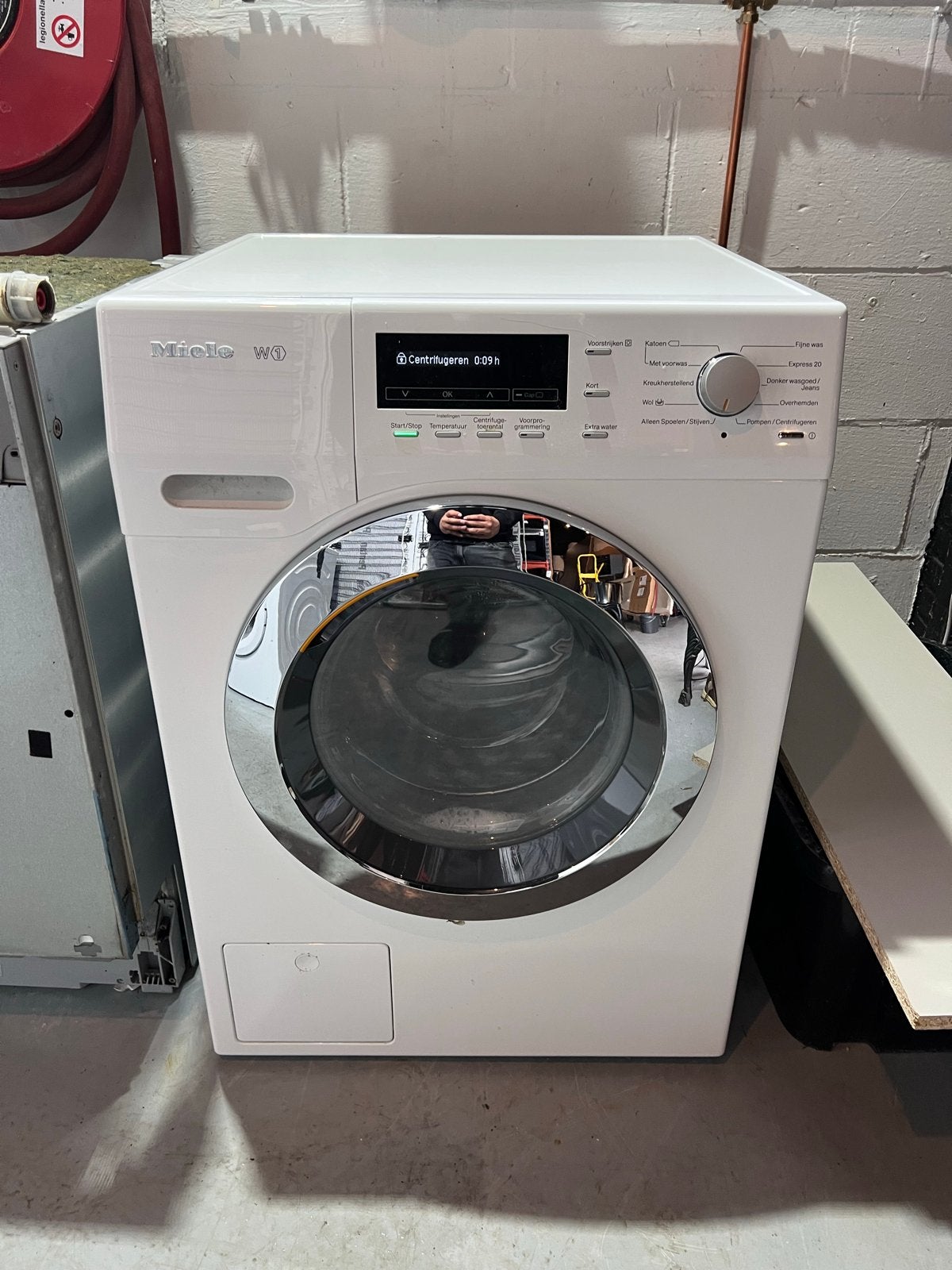 Foto 4 van Miele WKE130 WPS W1 Wasmachine - Zo goed als nieuw