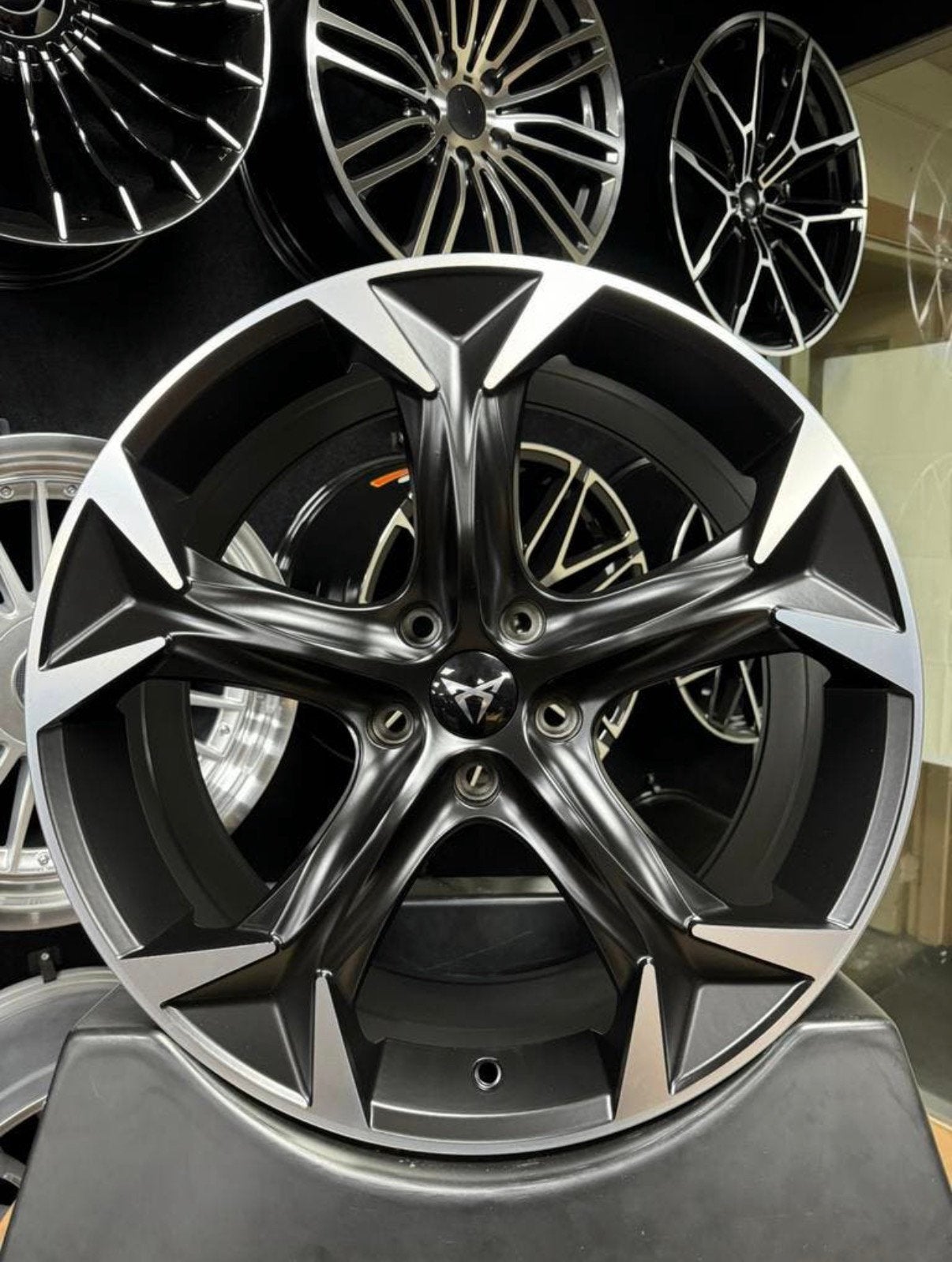 19 inch velgen voor Cupra 5x112 VZ5 Formentor Leon Born nieu, 19 inch, Velg(en), Nieuw, Ophalen of Verzenden
