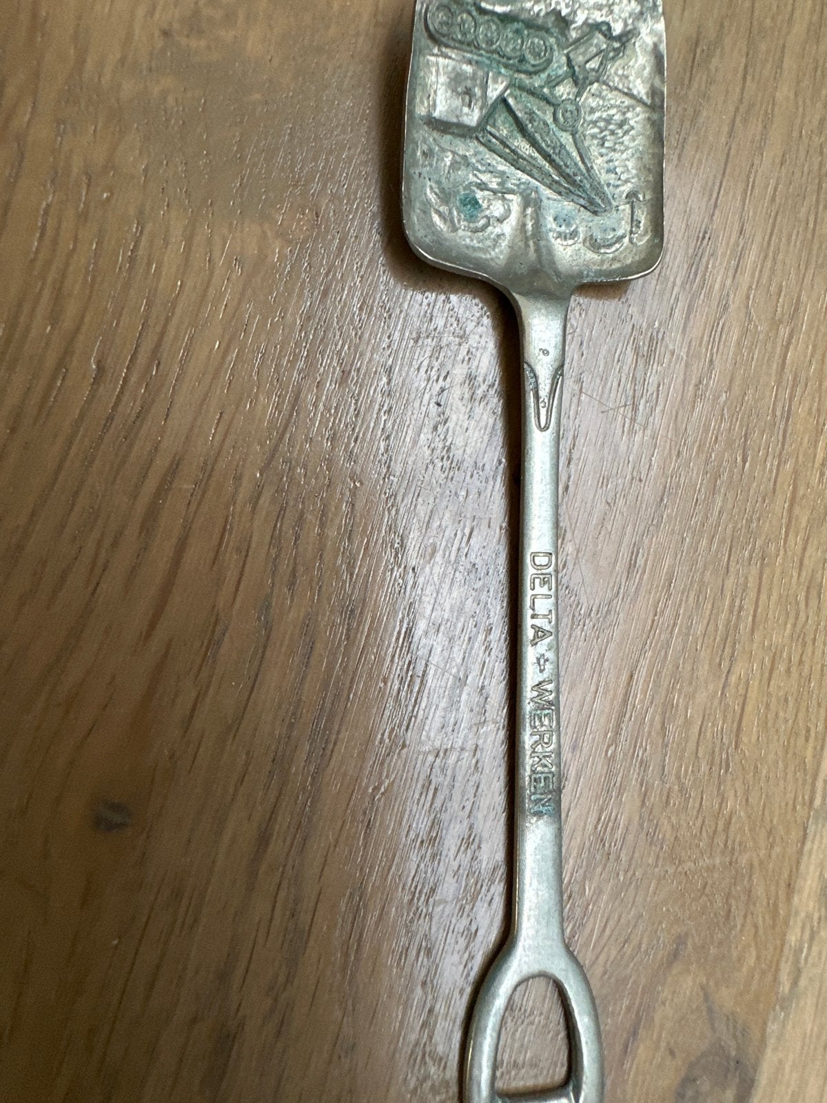 Vintage Delata Werken Souvenir Lepel, Antiek en Kunst, Antiek | Bestek, Ophalen of Verzenden