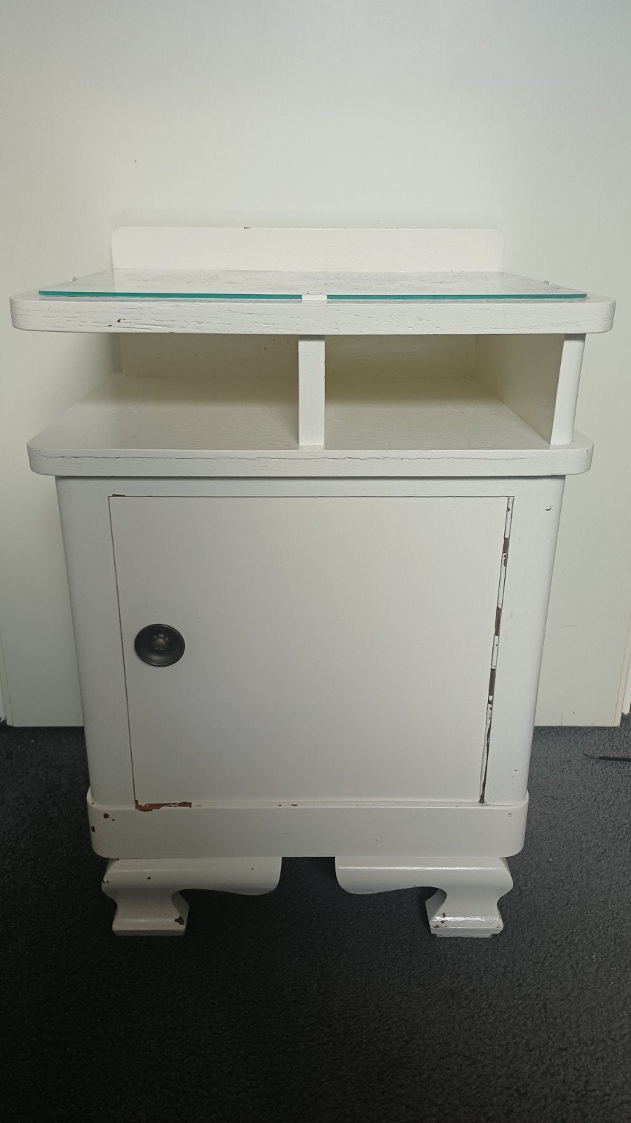 Kastje / nachtkastje, Ophalen, Gebruikt, Minder dan 45 cm, 70 cm of meer