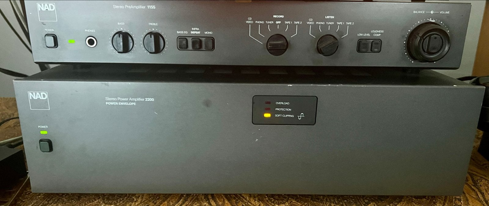 NAD 1100 voorversterker & NAD 2200 PE eindversterker combi, Gebruikt, 120 watt of meer, Stereo, Ophalen