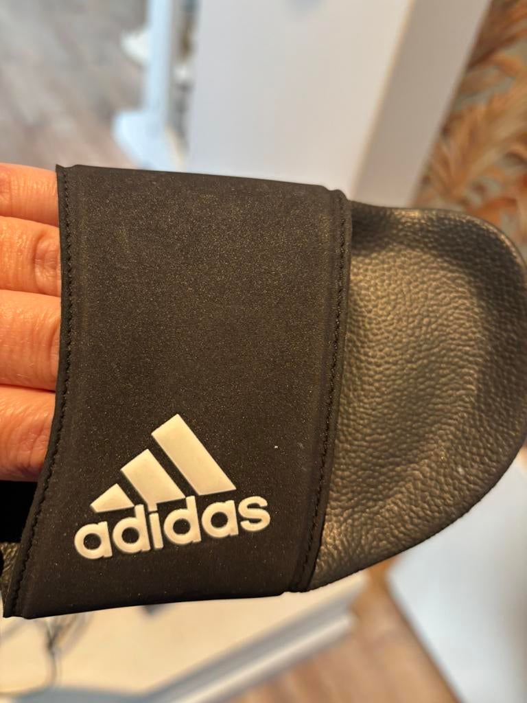 Adidas sandalen maat 38 originele!, Ophalen, Zo goed als nieuw, Zwart, Sandalen