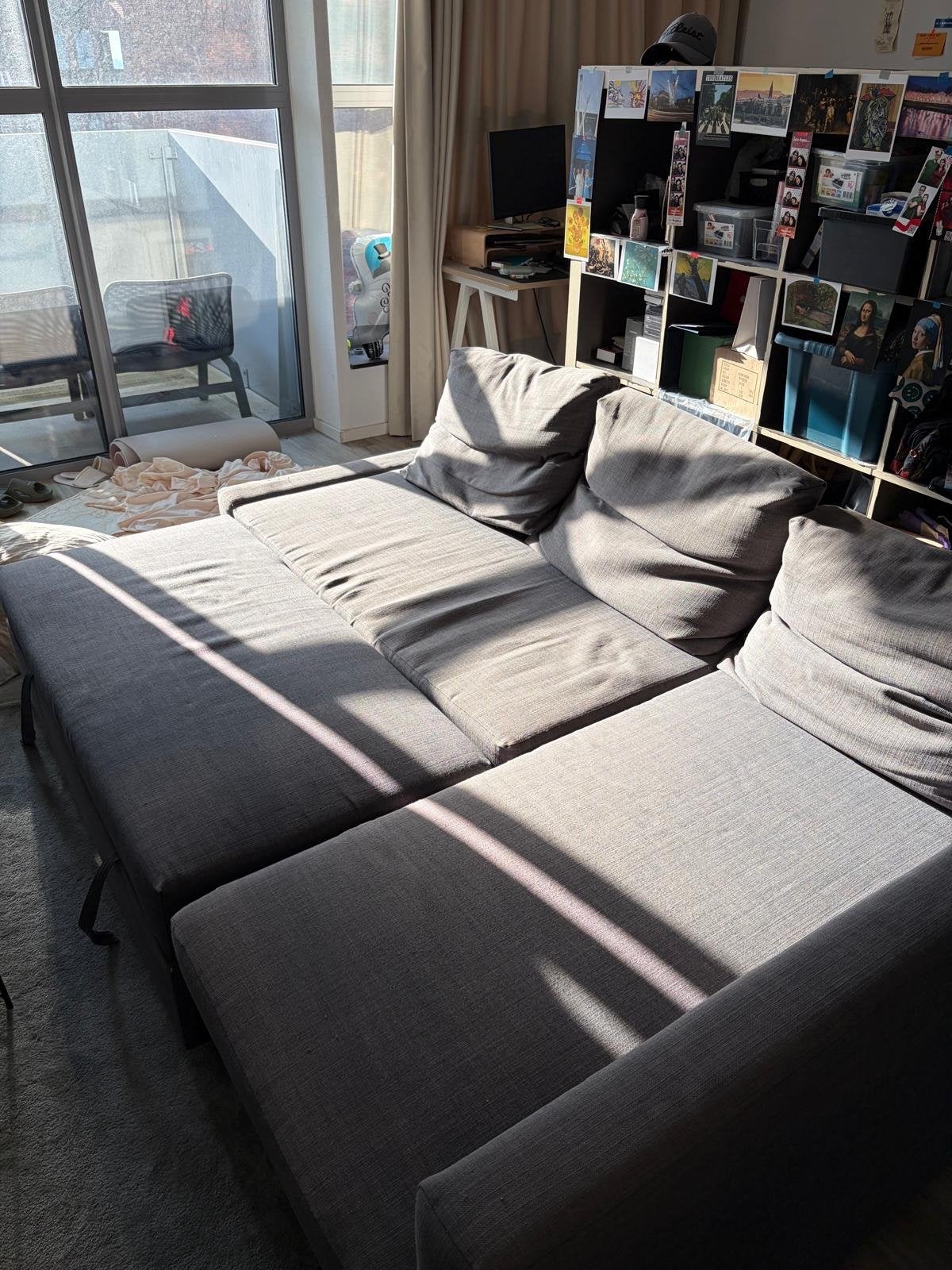 Foto 2 van IKEA FRIHETEN slaapbank/sofabed - Grijs