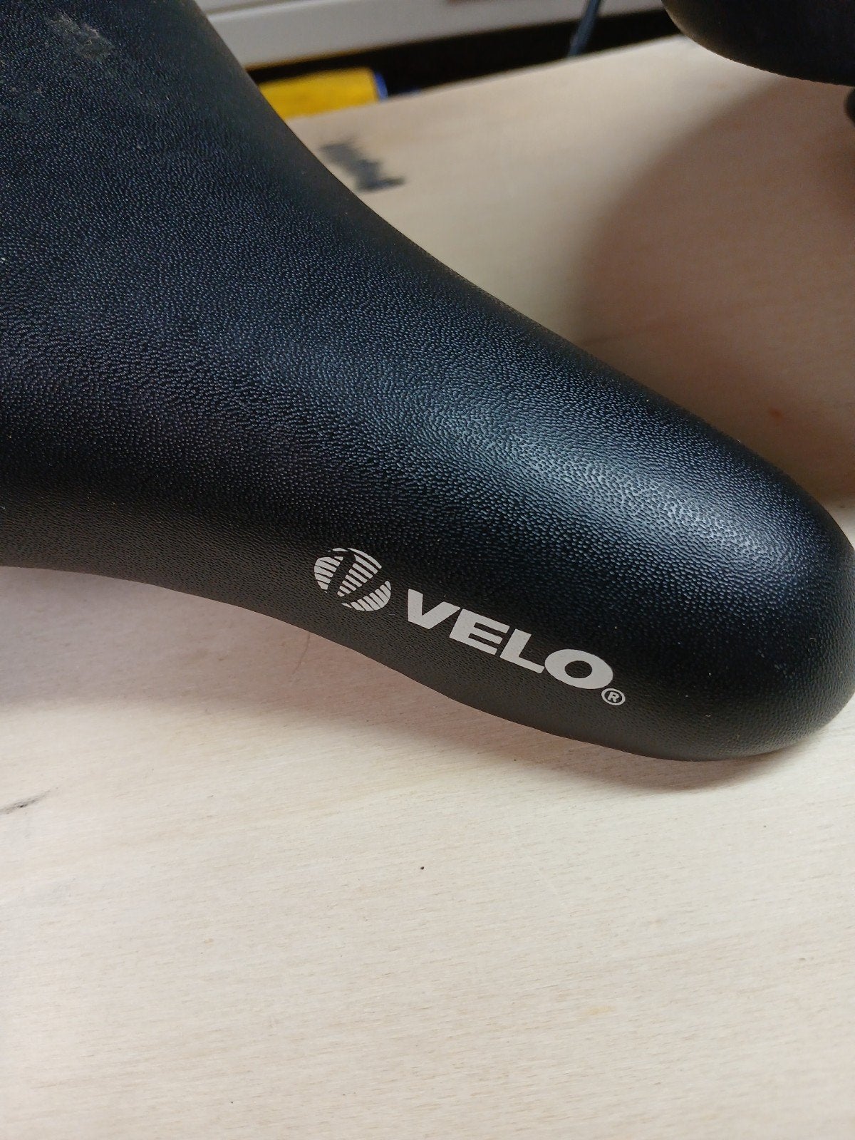 klein fietszadel Velo, Ophalen, Zadel