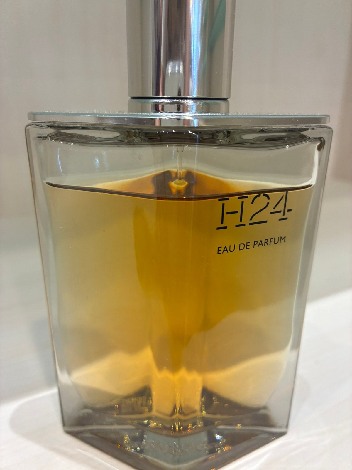 Hermès H24 eau de parfum 85/100, Sieraden, Tassen en Uiterlijk, Uiterlijk | Parfum, Verzenden, Gebruikt