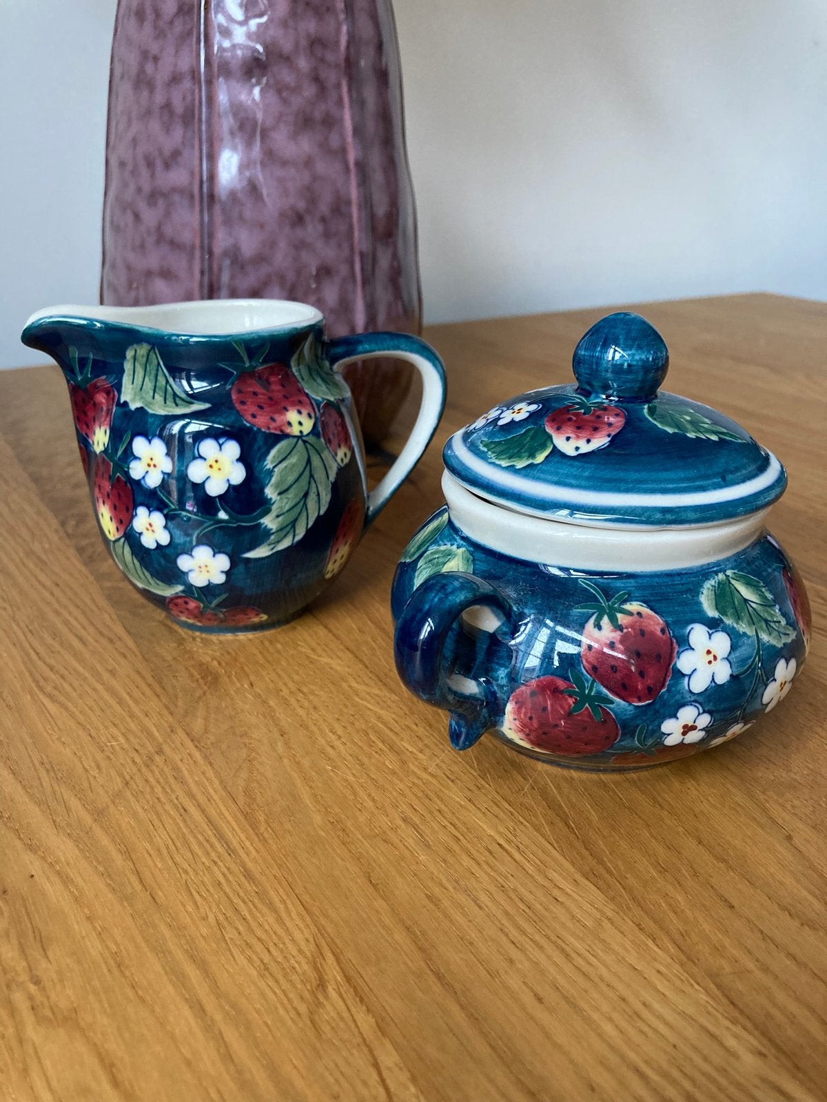 Prachtig vintage setje - aardbeien bloesem, Antiek en Kunst, Ophalen of Verzenden