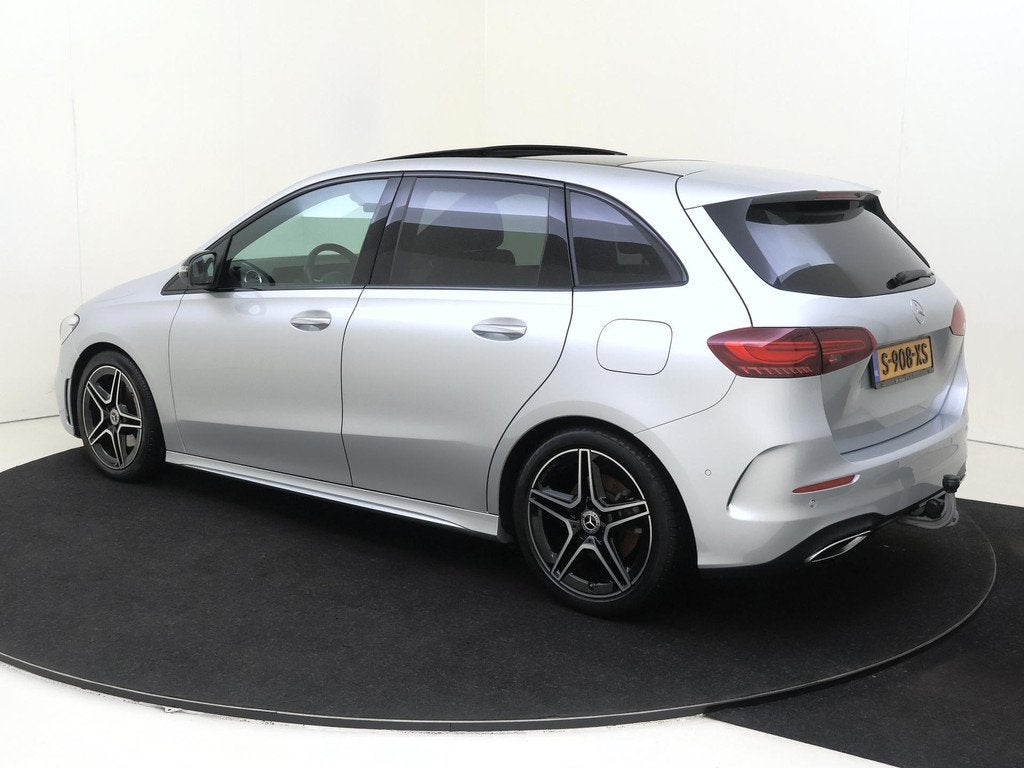 Mercedes-Benz B-klasse 200 AMG Line, Auto's, Mercedes-Benz, 745 kg, Stof, Gebruikt, 4 cilinders