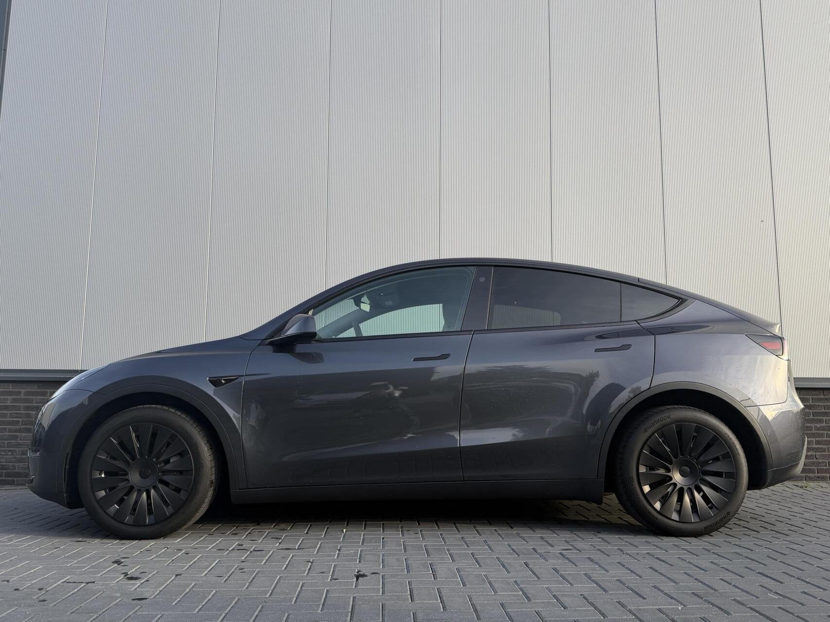 Foto 3 van Tesla Model Y Long Range AWD 75 kWh SOH 92%