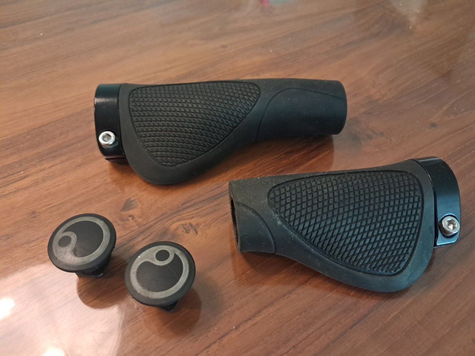 Ergonomische fiets handvatten, Ophalen of Verzenden, Zo goed als nieuw, Onbekend
