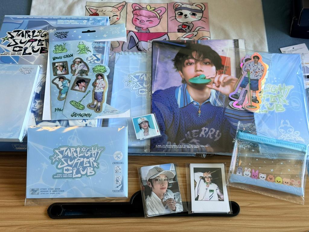 Stray Kids starlight supper club seasons greetings, Ophalen of Verzenden, Zo goed als nieuw, Foto of Kaart