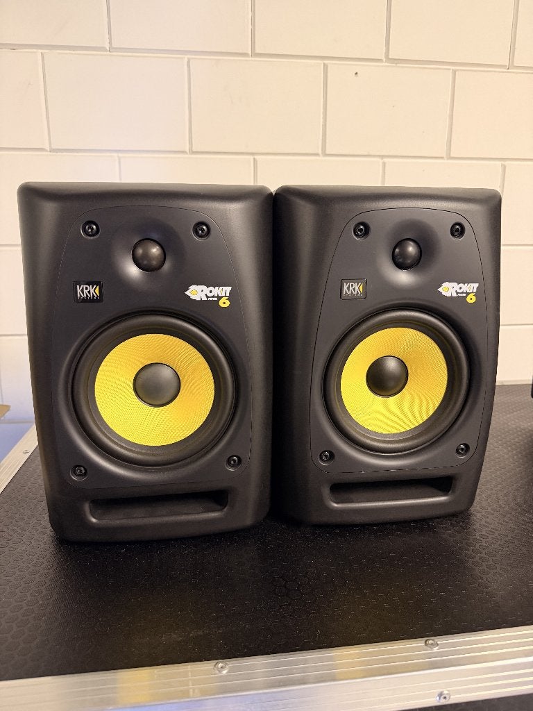 KRK Rokit 6 G2 Studio Monitoren (Set van 2), Zo goed als nieuw, 120 watt of meer, Front, Rear of Stereo speakers, Ophalen