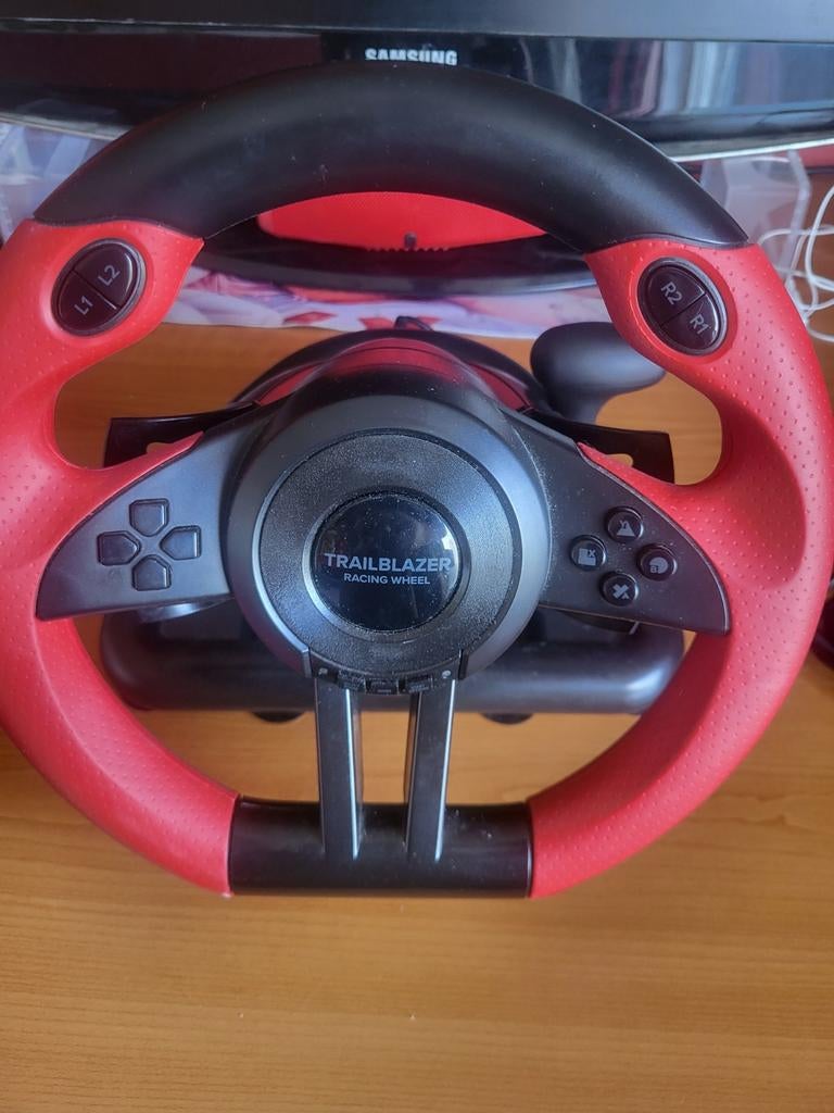 Game stuur, Spelcomputers en Games, Ophalen of Verzenden, Zo goed als nieuw, Stuur of Pedalen, PlayStation 4